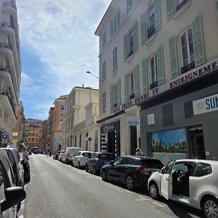 Le Cosy - Place Massena * Nice
